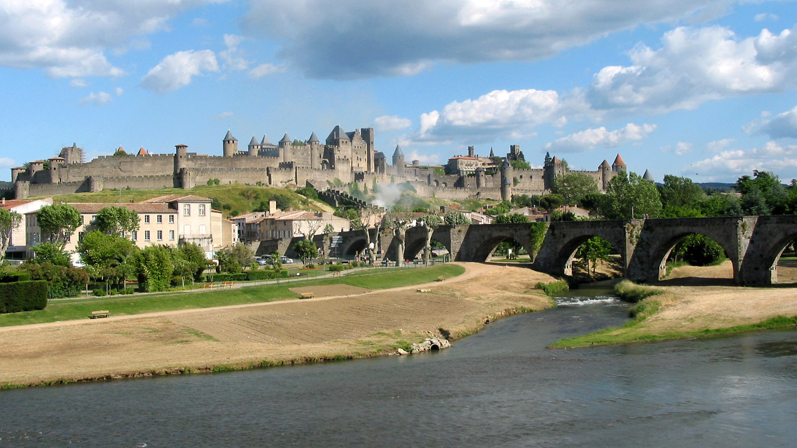 Viaje en furgoneta a Carcassonne Francia