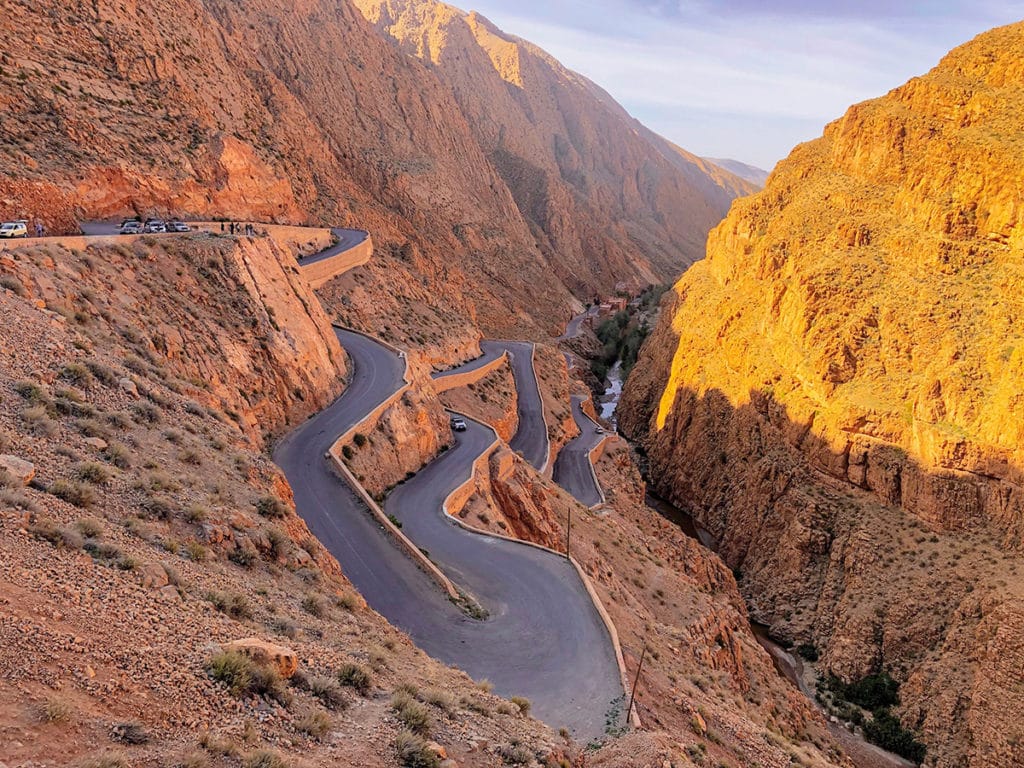 Carretera Gargantas del Dades Marruecos. Bimbos Van