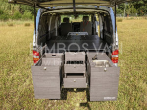 Mueble cama y cocina para VW larga. Bimbos Van