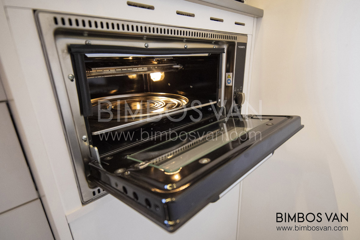 Ducato H3 L4 Camper con garaje para paramotor y bicicletas. Bimbos Van equipación de furgonetas
