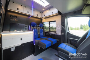 Mercedes Sprinter Moto GP Maverick Viñales