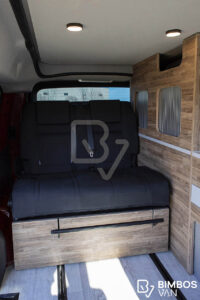 Opel Vivaro Red. Bimbos Van.