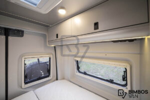 Sprinter 4x4 dos plazas. Bimbos Van.
