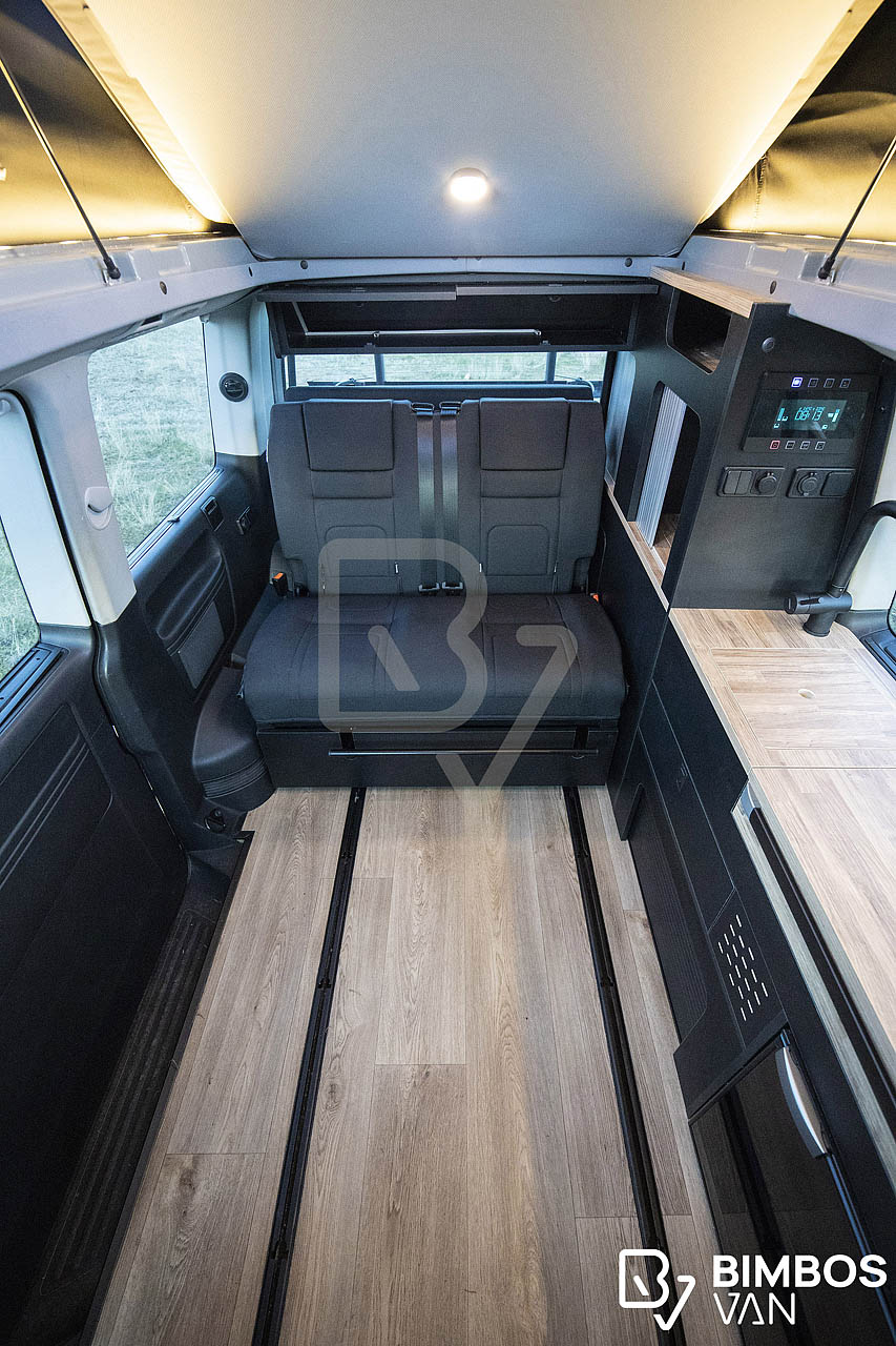 VW_T6_Black_edition_05