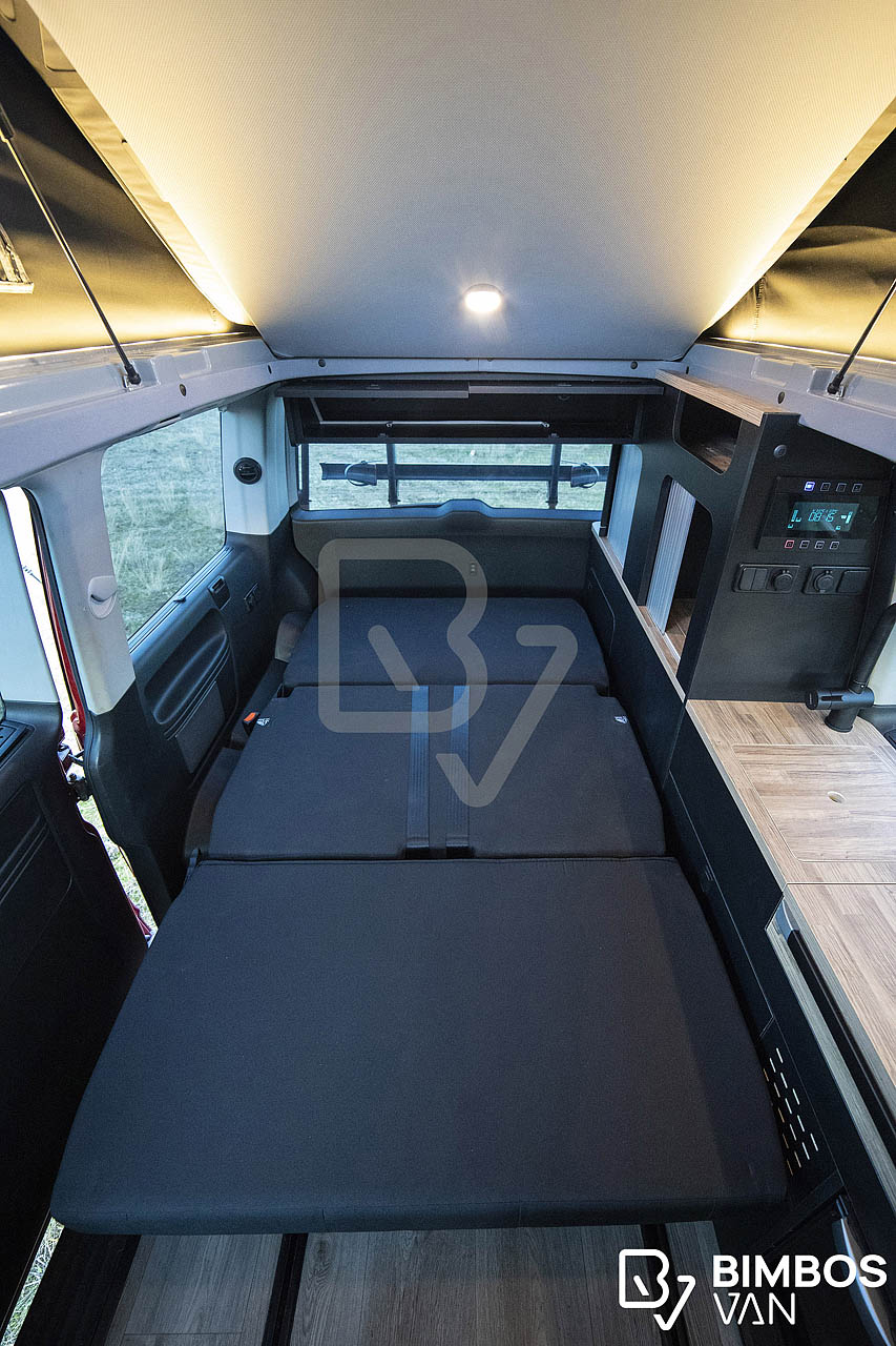 VW_T6_Black_edition_06